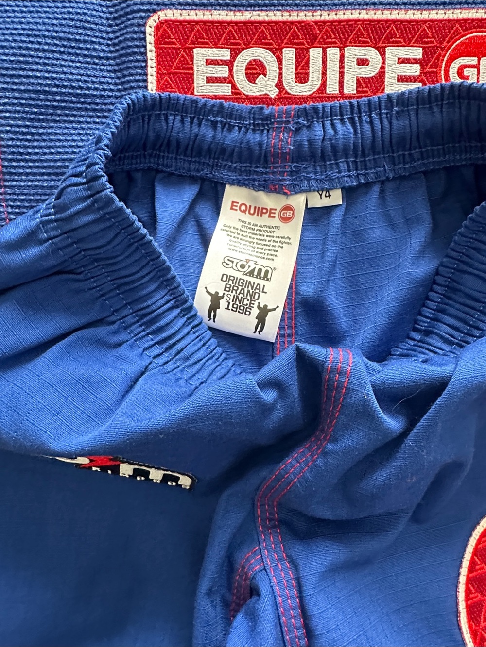 Equipe Kids Y4- Blue Jiu-Jitsu Gi Set with Red Accents - Picture 5 of 5